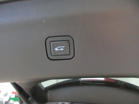 Used 2019 Buick Enclave Essence w/ Trailering Package, 5000 lbs. AWD/4WD image 29