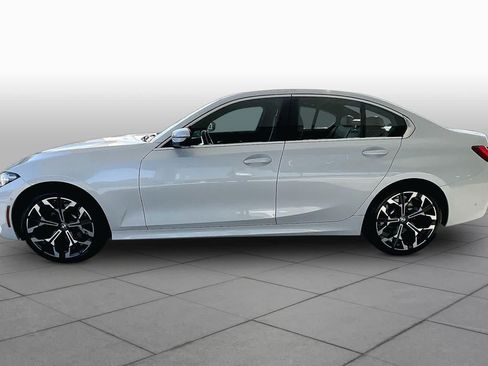 Certified 2026 BMW 330i Sedan RWD image 32