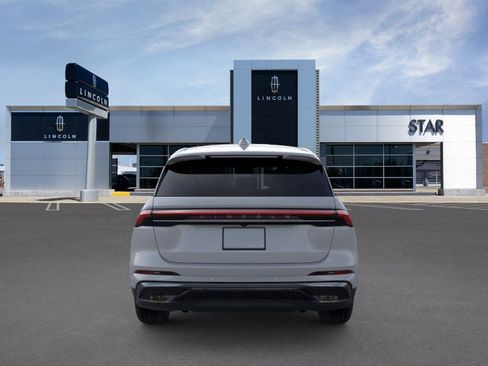 New 2026 Lincoln Nautilus Premier w/ Equipment Group 102A AWD/4WD image 5