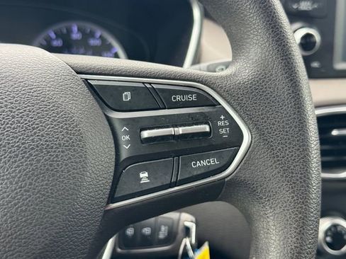Used 2020 Hyundai Santa Fe SE FWD image 19