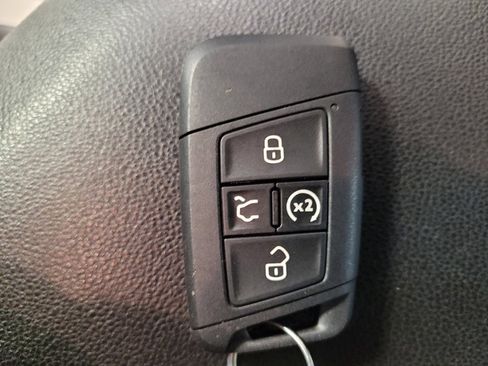 Used 2021 Volkswagen Jetta S FWD image 32