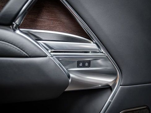 Used 2023 Land Rover Range Rover Long Wheelbase Autobiography image 58