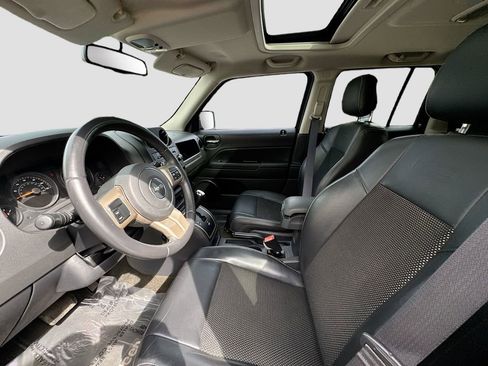 Used 2016 Jeep Patriot 75th Anniversary w/ Power Value Group image 17
