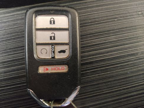 Used 2017 Honda Pilot Elite image 32
