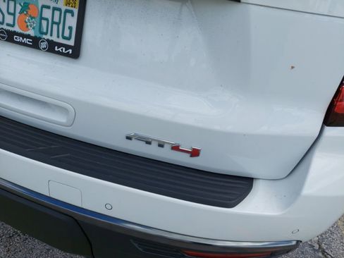 Used 2023 GMC Yukon XL AT4 image 15