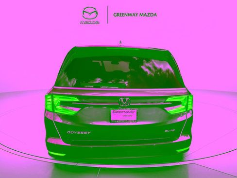 Used 2023 Honda Odyssey Elite image 6