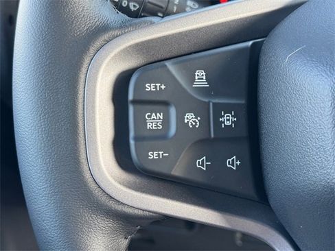 New 2025 Ford Bronco Outer Banks w/ Sasquatch Package image 16