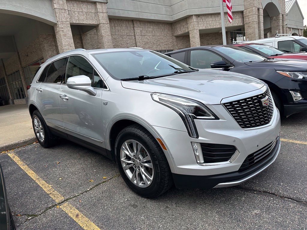 Used 2020 Cadillac XT5 Premium Luxury w/ LPO, Floor Liner Package FWD image 16
