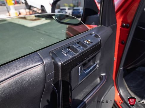 Used 2023 Toyota 4Runner TRD Off-Road Premium w/ Moonroof Package AWD/4WD image 25