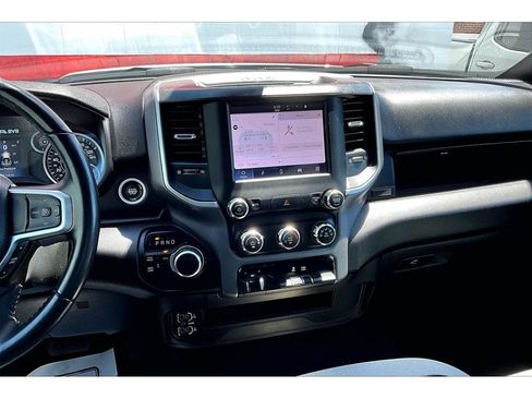 Used 2024 RAM 2500 Big Horn AWD/4WD image 7