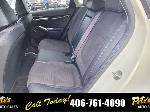 Used 2021 Kia Seltos S image 12