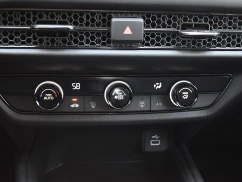 Used 2024 Honda HR-V LX image 7