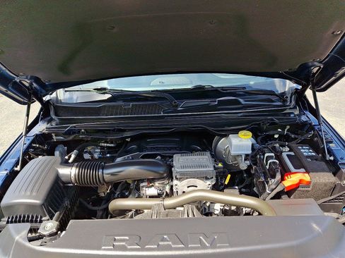 Used 2023 RAM 1500 Laramie AWD/4WD image 33