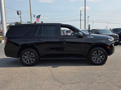 Certified 2021 Chevrolet Tahoe Z71 w/ Luxury Package AWD/4WD image 11