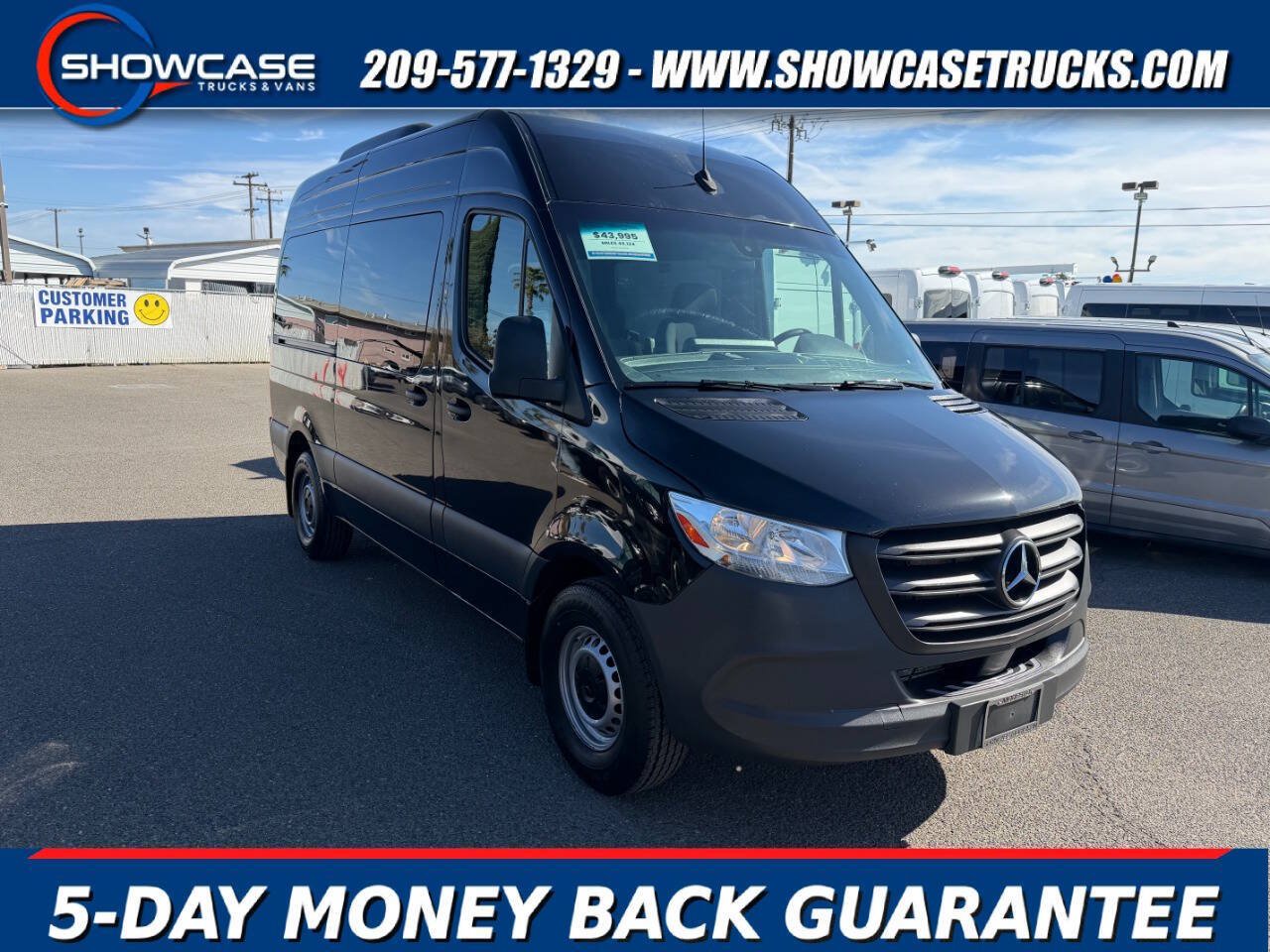 Used 2024 Mercedes-Benz Sprinter 2500 image 1