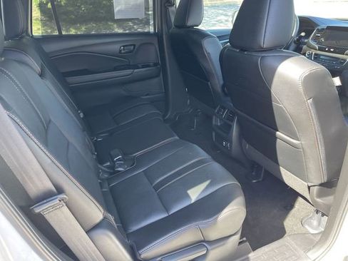 Used 2023 Honda Passport TrailSport image 15