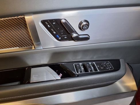 New 2026 Cadillac Vistiq Luxury image 15