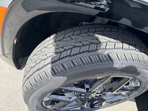 New 2026 Chevrolet Traverse RS w/ LPO, Floor Liner Package image 29