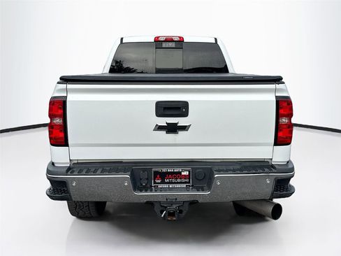 Used 2016 Chevrolet Silverado 2500 LTZ w/ Duramax Plus Package image 6