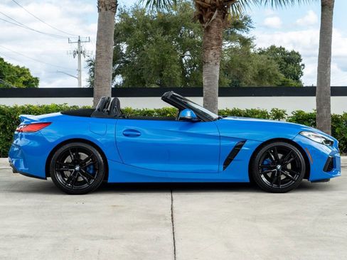 Used 2021 BMW Z4 sDrive30i w/ Premium Package image 9