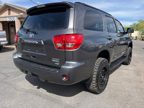 Used 2014 Toyota Sequoia SR5 image 5