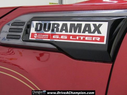 Used 2024 GMC Sierra 2500 AT4 w/ Technology Package image 4