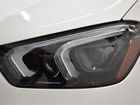 Used 2021 Mercedes-Benz GLE 350 4MATIC image 17