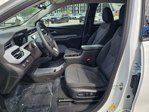 New 2027 Chevrolet Bolt LT w/ Comfort Package FWD image 20