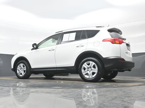 Used 2014 Toyota RAV4 LE image 26