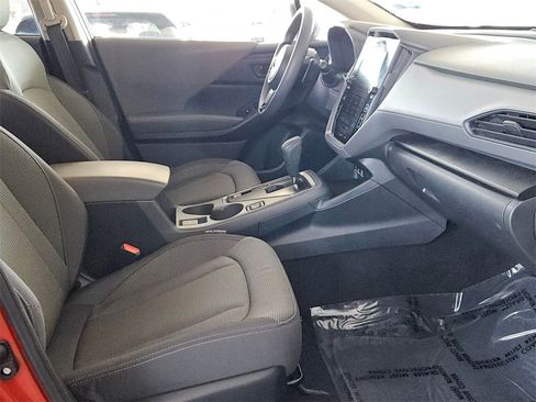 Used 2024 Subaru Crosstrek 2.0i Premium image 30