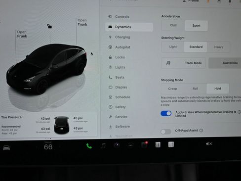 Used 2022 Tesla Model Y Performance image 21