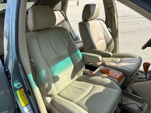 Used 2005 Lexus RX 330 AWD image 32