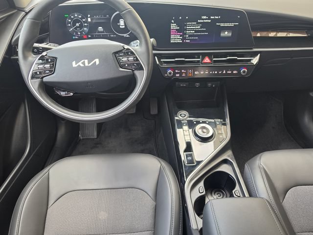 Used 2025 Kia Niro Wind w/ Wind Preserve Package FWD image 35