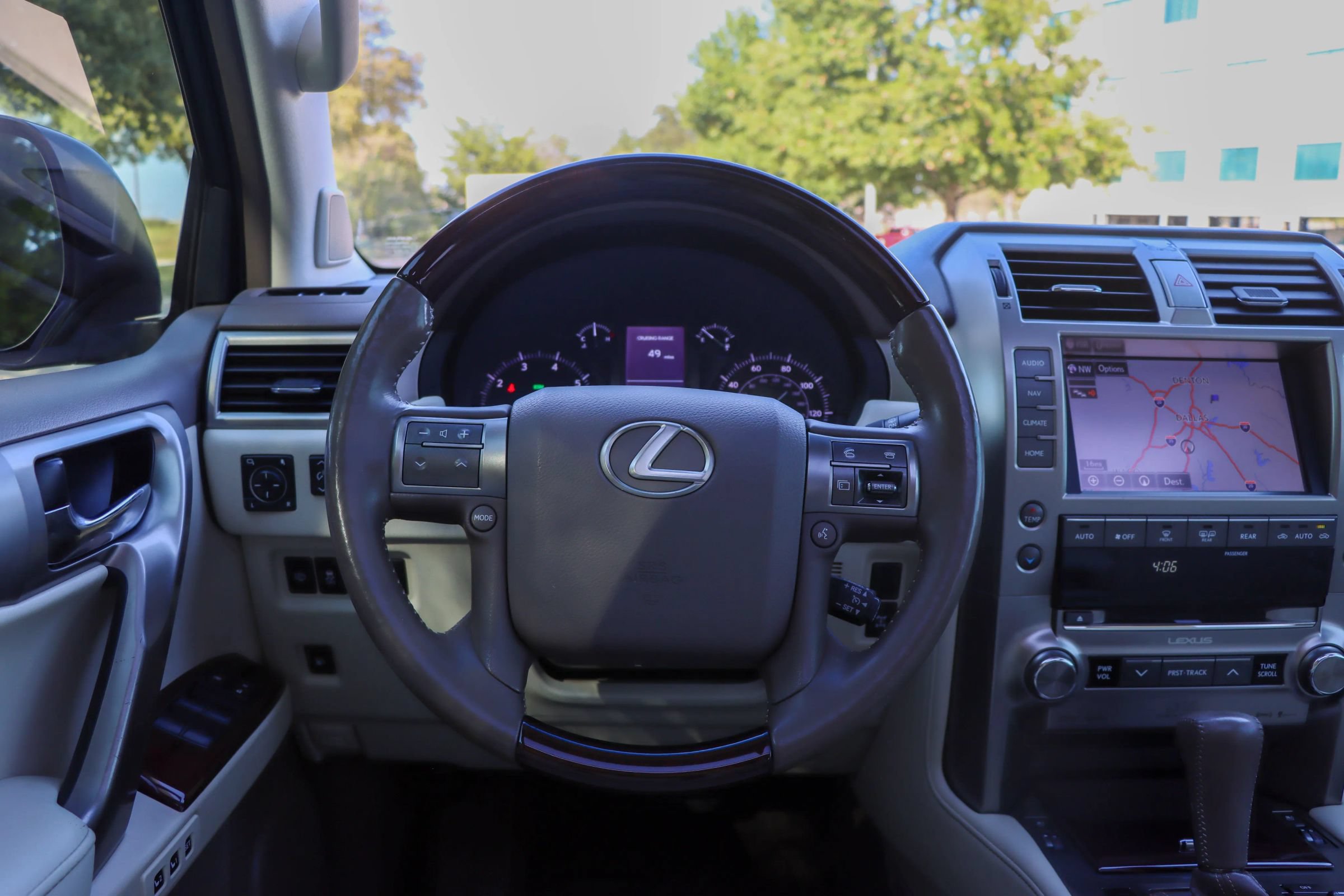 Used 2015 Lexus GX 460 Luxury AWD/4WD image 31
