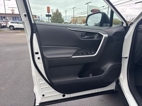 New 2025 Toyota RAV4 LE image 10