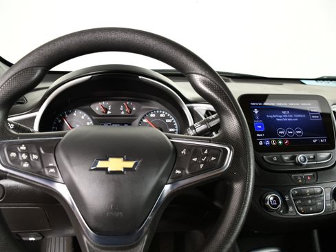 Used 2024 Chevrolet Malibu LT FWD image 16
