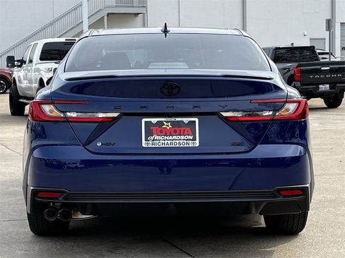 New 2026 Toyota Camry SE image 5