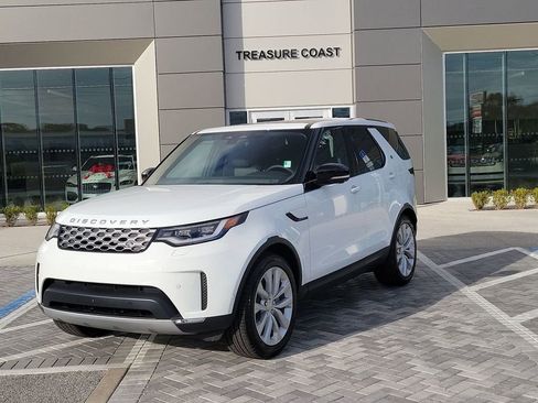 New 2025 Land Rover Discovery S AWD/4WD image 1