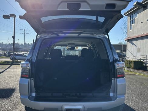 Certified 2024 Toyota 4Runner SR5 image 24