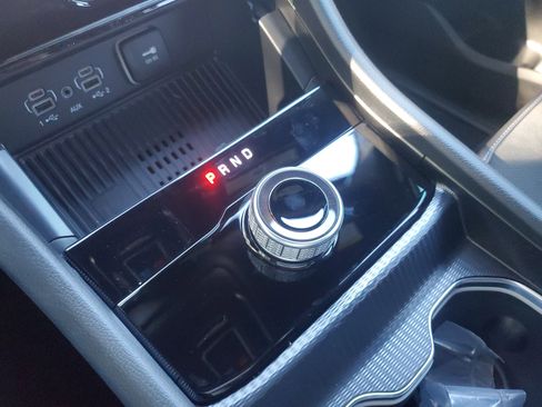 New 2026 Jeep Grand Cherokee Altitude image 19