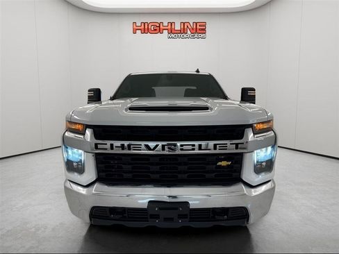 Used 2020 Chevrolet Silverado 3500 LT AWD/4WD image 2