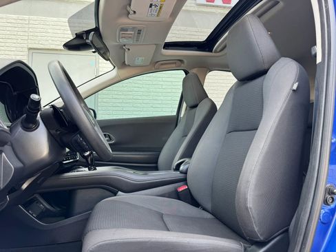 Used 2019 Honda HR-V EX image 15