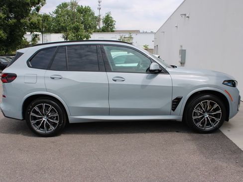 New 2026 BMW X5 xDrive40i AWD/4WD image 30