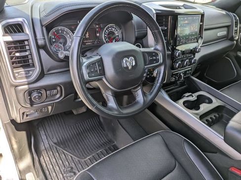 Used 2022 RAM 1500 Laramie AWD/4WD image 11