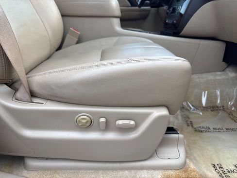 Used 2008 GMC Yukon XL Denali image 34