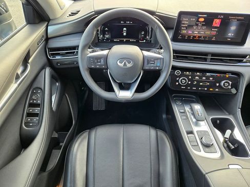 Certified 2025 INFINITI QX60 Luxe AWD/4WD image 11