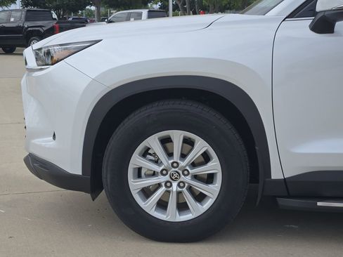 New 2026 Toyota Grand Highlander AWD Hybrid image 5