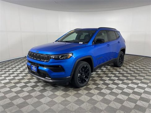 New 2025 Jeep Compass Latitude w/ Sun & Sound Group image 1