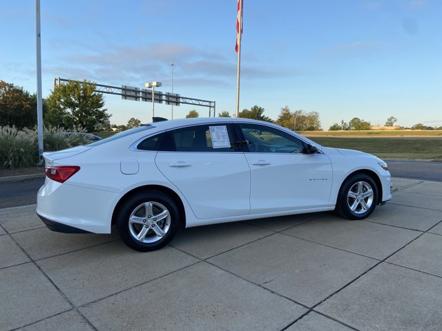 Used 2021 Chevrolet Malibu LS w/ Driver Confidence Package II FWD image 12