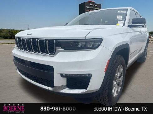 Used 2023 Jeep Grand Cherokee L Limited w/ Luxury Tech Group II RWD image 3